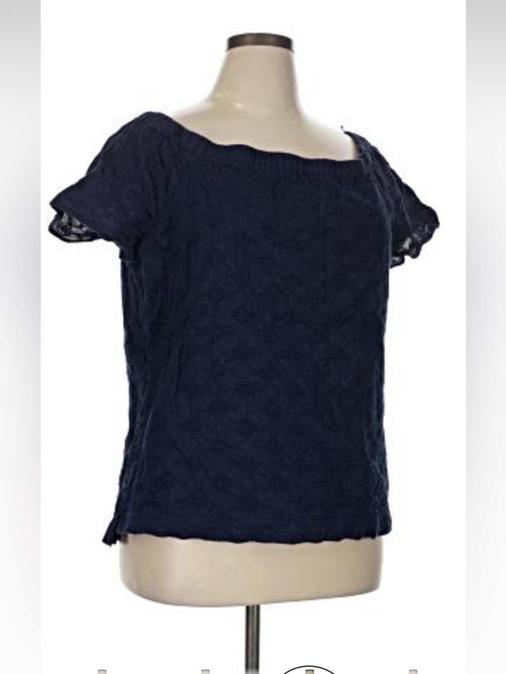 Banana Republic size XL Navy Eyelet shoulder tee